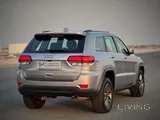 Jeep Grand Cherokee Laredo 2021